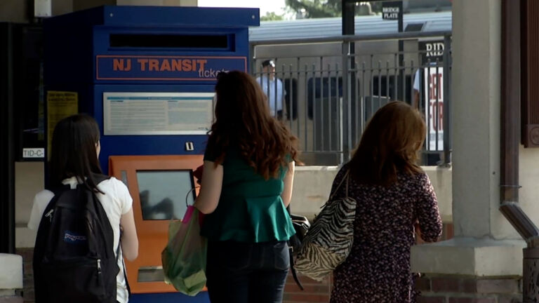 NJ Transit predicts major funding shortfall in 2025
