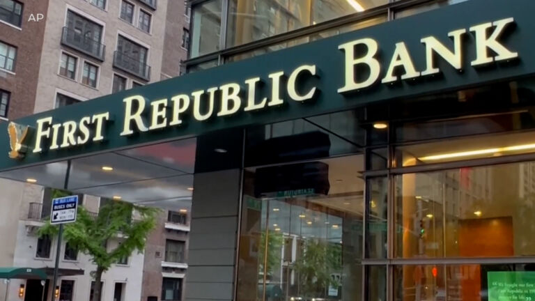 Regulators seize First Republic Bank, sell to JPMorgan Chase