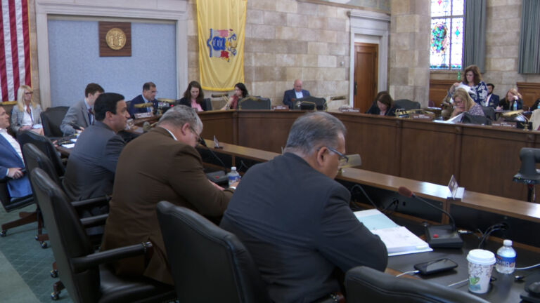 Budget committees about to vote on state spending plan