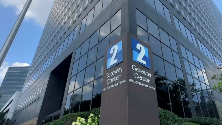 NJ Transit officially signs lease on new headquarters