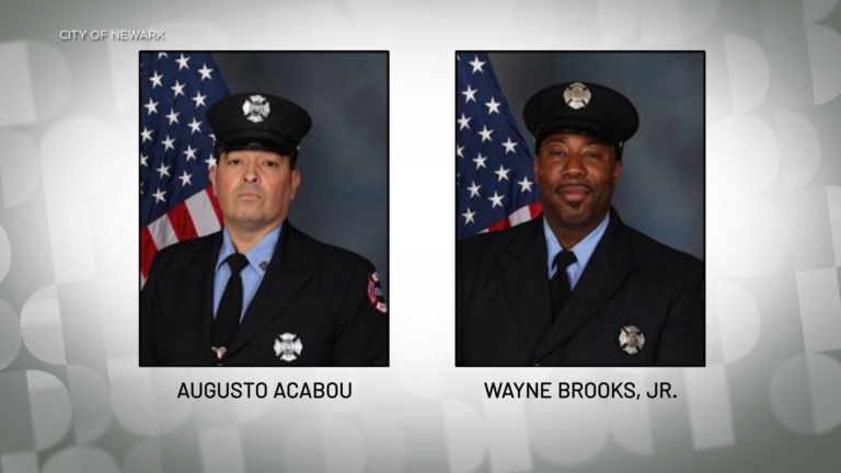 Deadly ship blaze kills 2 firefighters, injures 5 more in Port Newark
