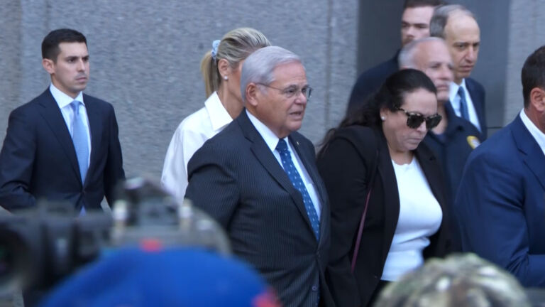 Will Menendez indictment cost Latino support?