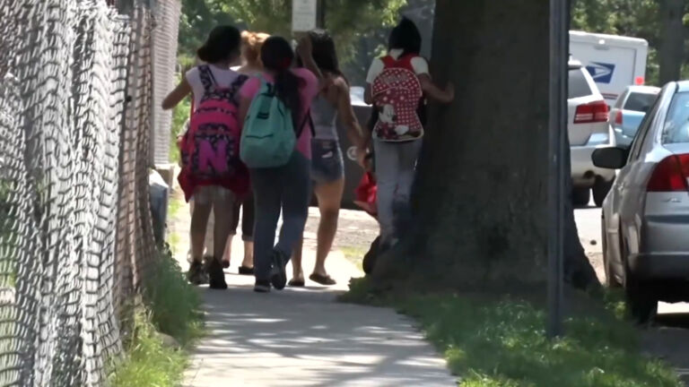 Heatwave shortens school days for some