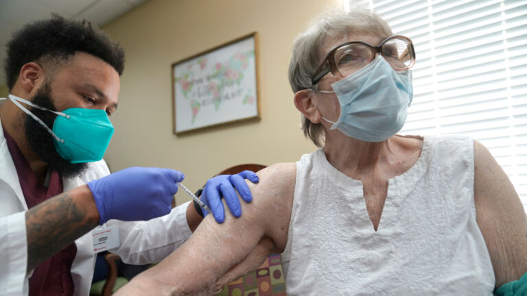 As winter nears, CDC head urges all to get COVID-19 vaccinations