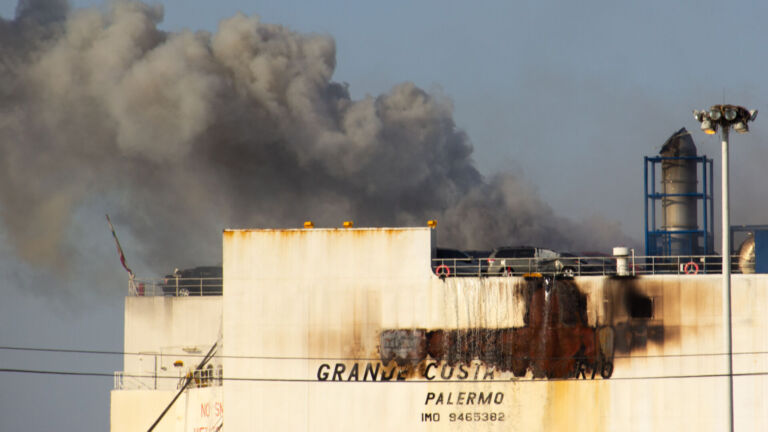 Newark fire department unprepared for fatal ship fire, investigation finds