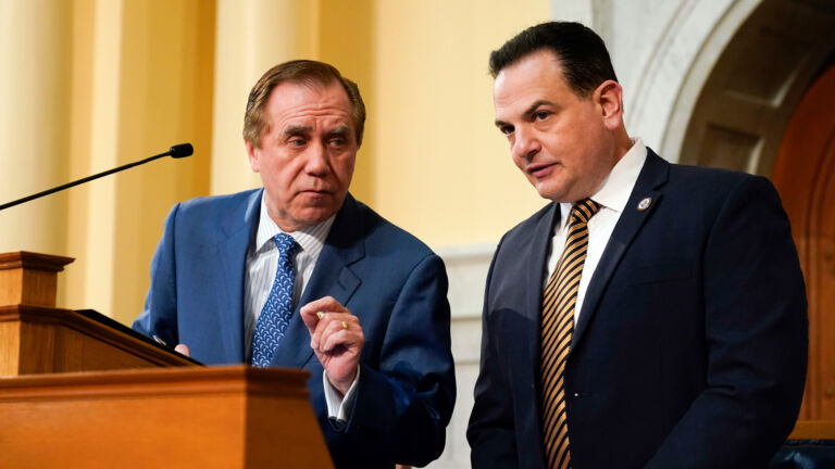NJ lawmakers rush to pass bills on final day of lame duck session