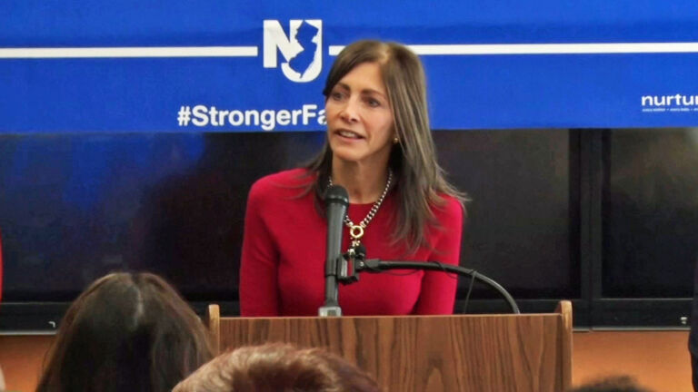 Tammy Murphy launches bid for US Senate seat