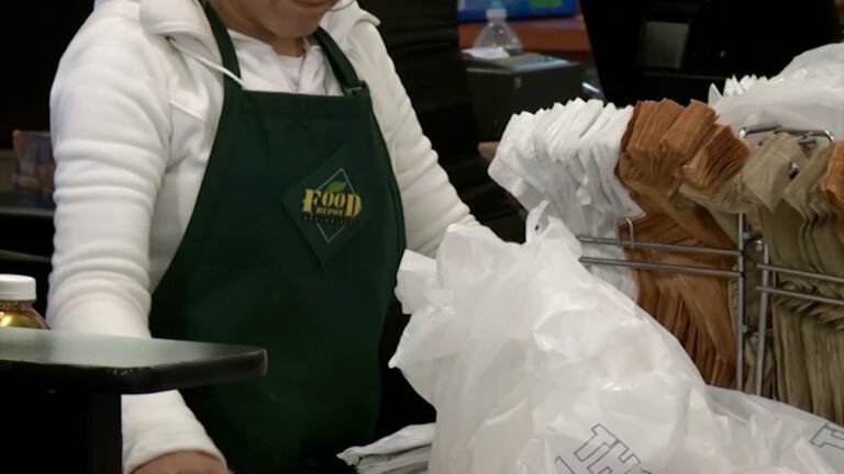 Argument continues over ban on single-use plastic bags