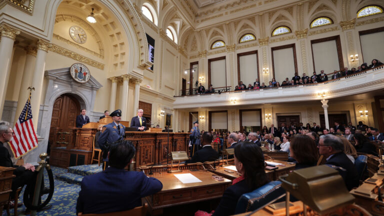 Democrats pitch budget reform