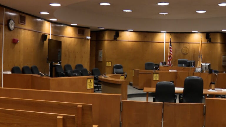 Let people with criminal convictions serve on NJ juries?