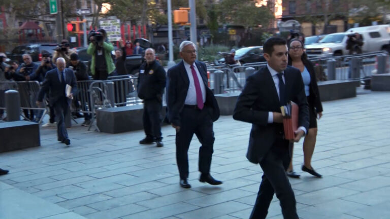 Menendez legal strategy unlikely to change, experts say