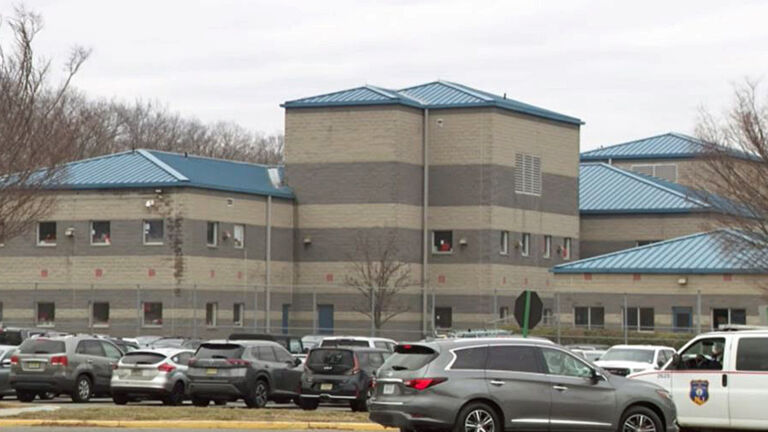 Inmates claim access to phones unfair, call times too short — new prison oversight report