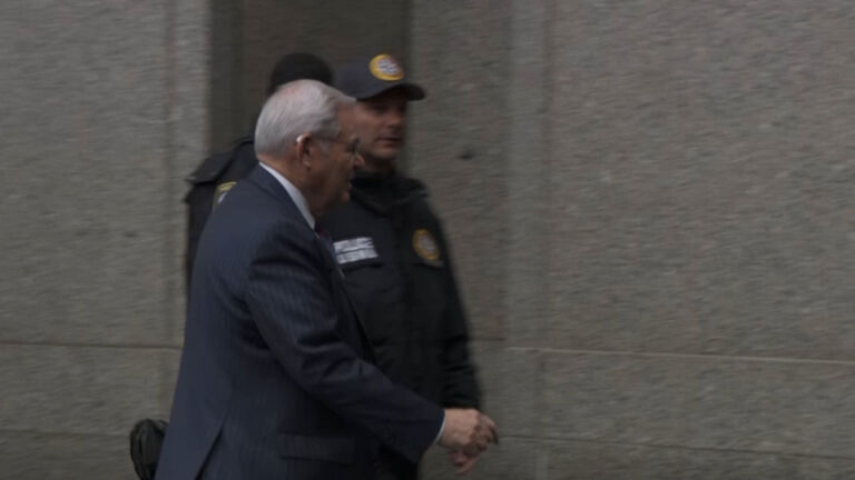 Defense attorneys in Menendez trial assert FBI found gifts, not bribes