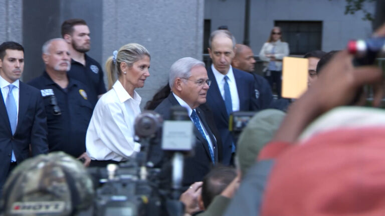 Menendez corruption trial starts Monday