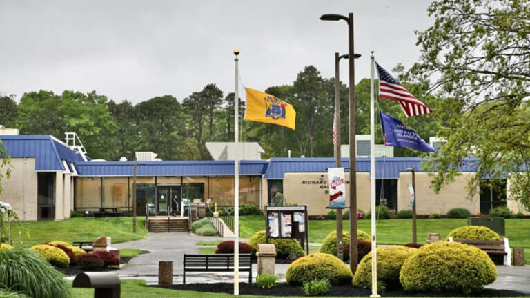 Community colleges keep up fight against Murphy’s proposed $20M cut in state aid