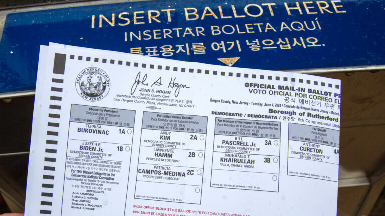 Primary results suggest absence of ‘party line’ made a difference