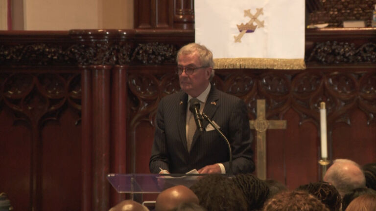 Murphy signs executive order for new clemency program