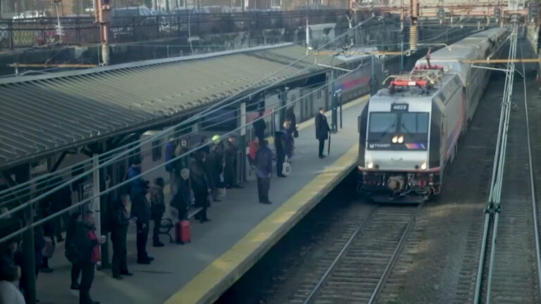 GOP lawmaker demands independent audit of NJ Transit