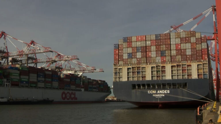 Longshoremen prepare to strike next week
