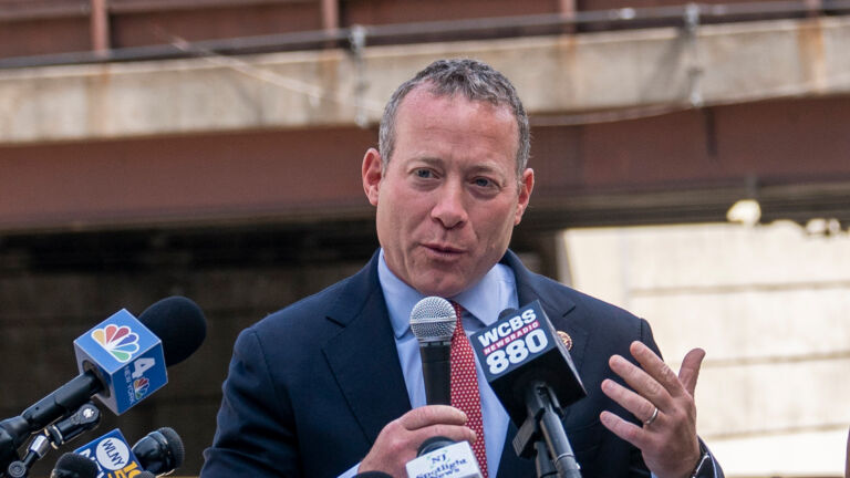 Gottheimer sides with GOP on immigrant detention and deportation