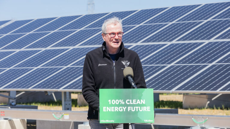 Murphy seeks to lock in key clean-energy goal