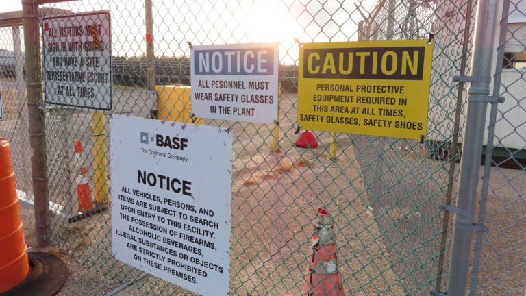 Republicans in Congress attack Superfund cleanup tax