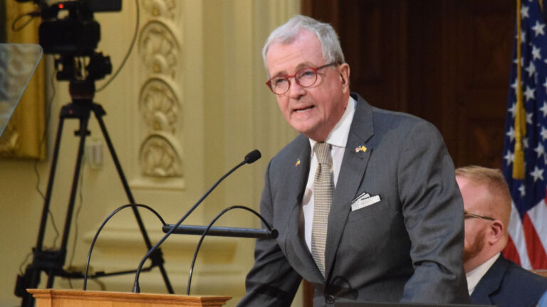 Murphy proposes higher spending, some higher taxes