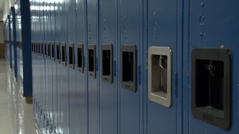 NJ’s neediest school districts are overcrowded, report says