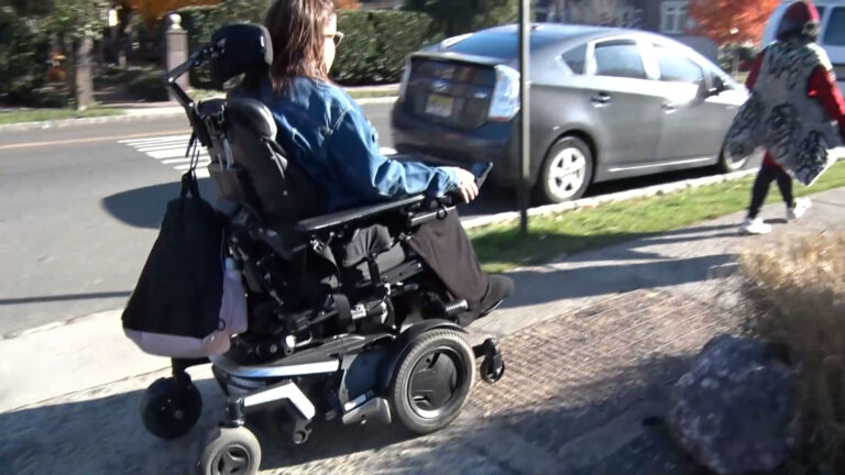 NJ bill would expand how Medicaid covers motorized wheelchairs