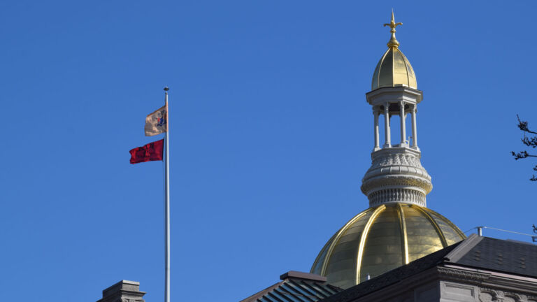 Bump in near-term NJ tax revenues, fiscal experts forecast