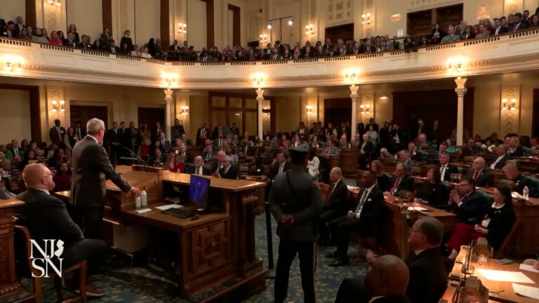NJ lawmakers scramble to vote on tax hikes, spending plan