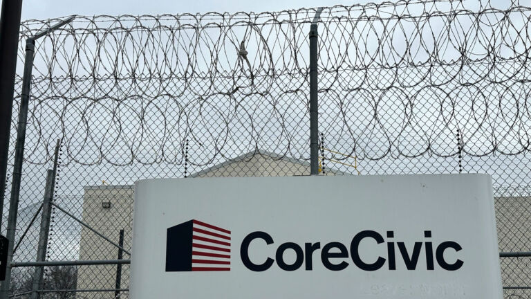 NJ can’t block private immigrant detention centers, judges rule