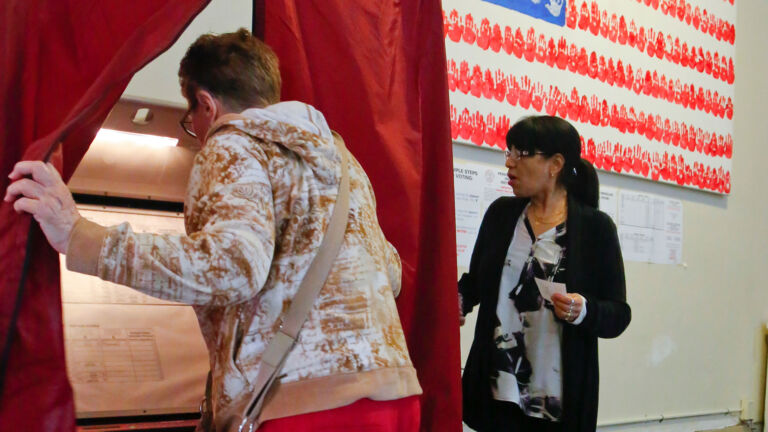 Thousands of unaffiliated voters switched, took part in NJ primary election