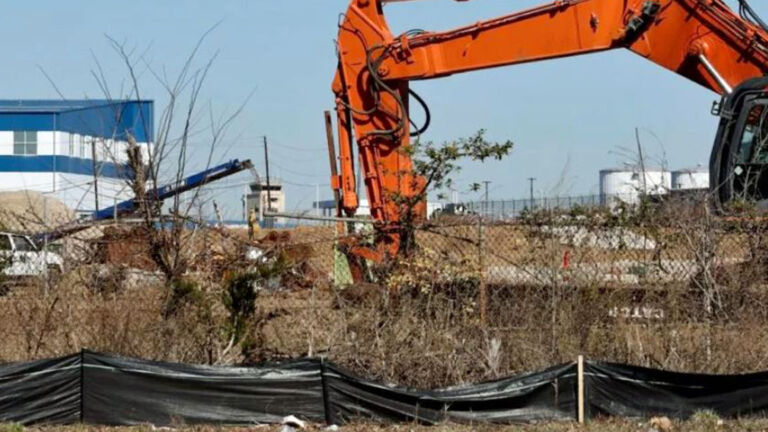 Residents fighting against Trenton-Mercer Airport expansion hit another roadblock