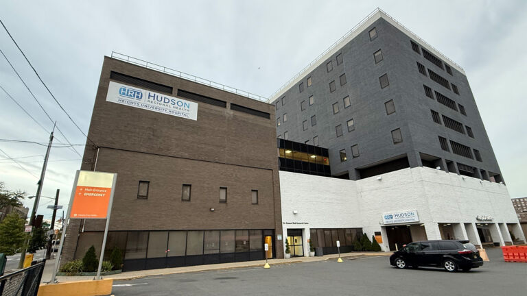Jersey City hospital tells state it wants to close