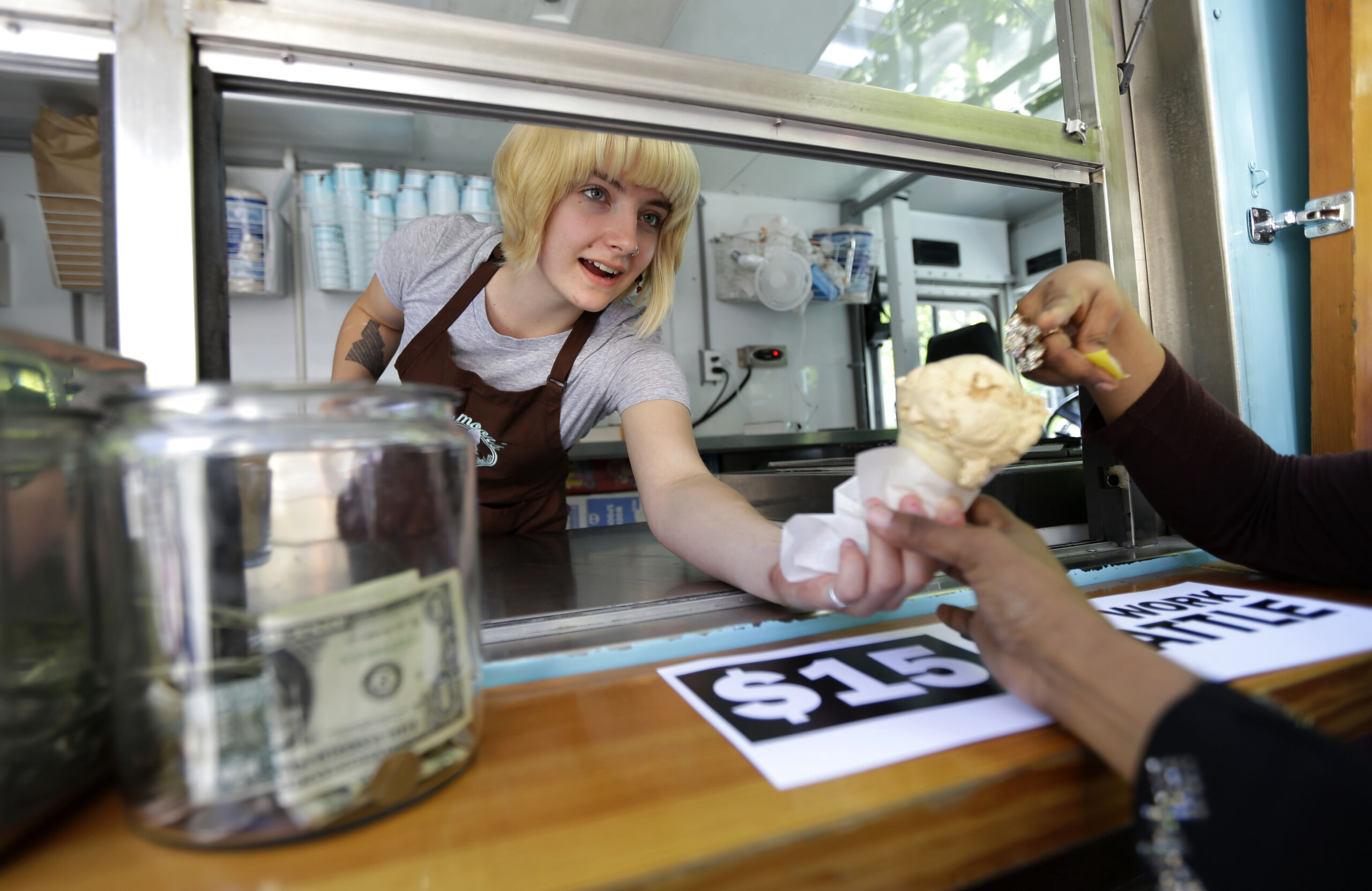 NJ minimum wage to go up