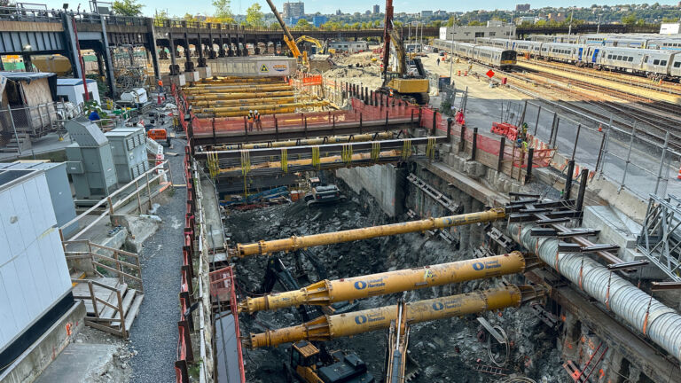 Gateway tunnel crews returning next week, project overseer says