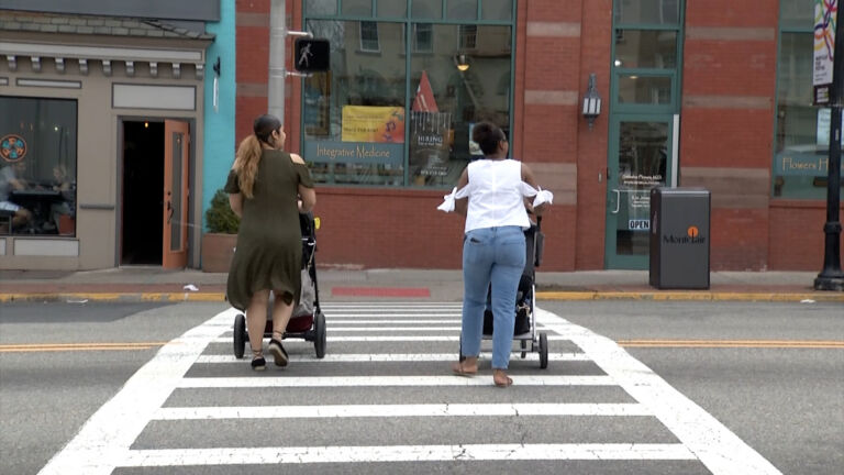 Op-Ed: Boosting tax credits for working families helps all New Jerseyans