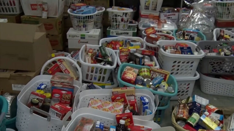 Thanksgiving food assistance draws big crowds