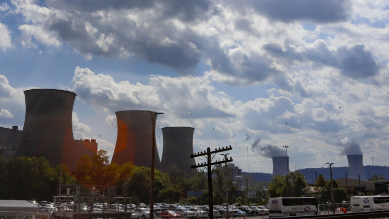 NJ Republicans back drive to keep costly old power plants running