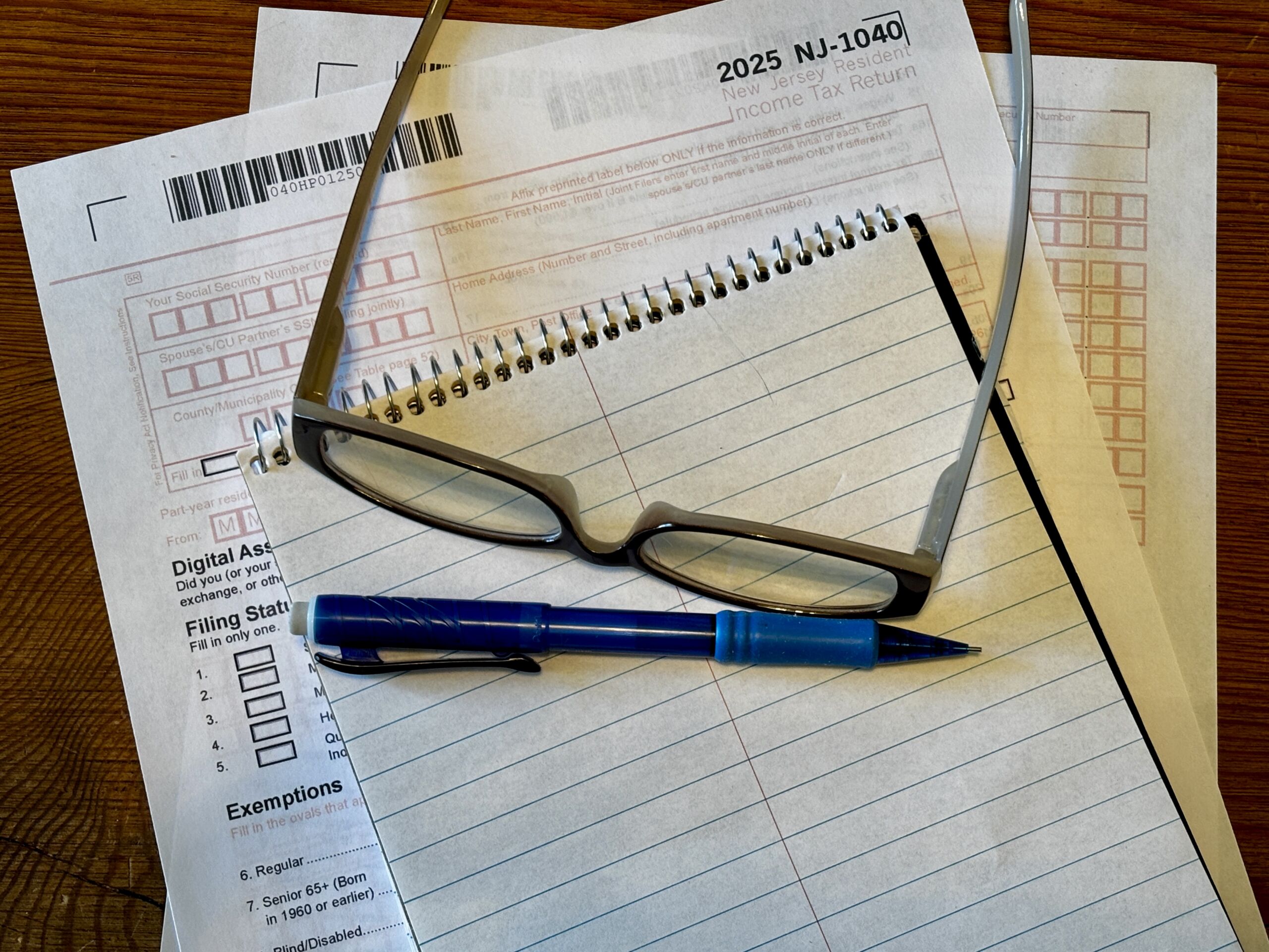Filing your taxes at the last minute? Here's where to find free help ...