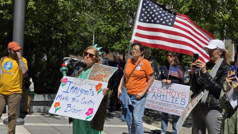 Centro de detención de ICE en Roxbury suspendido pendiente de revisión ambiental